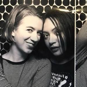 Meet your Posher, Elise